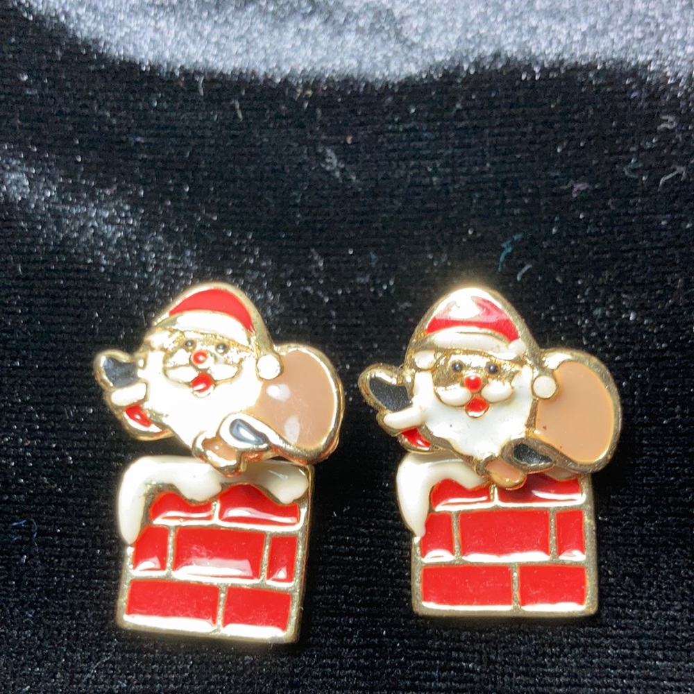 AIM Santa Earrings